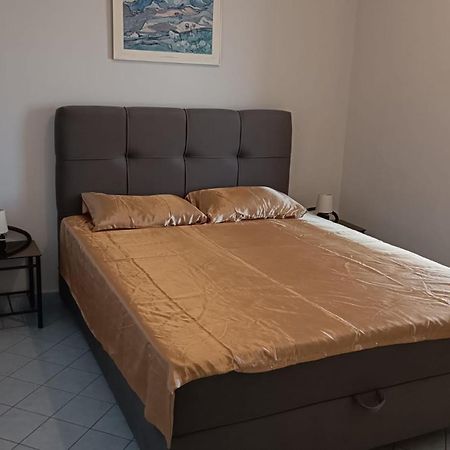 Studio apartment Jemi Pula Extérieur photo