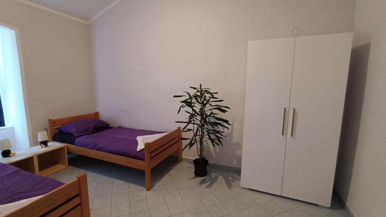Studio apartment Jemi Pula Extérieur photo
